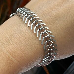 Unsex chunky silver centipede bracelet for women girls her him wife mom friends